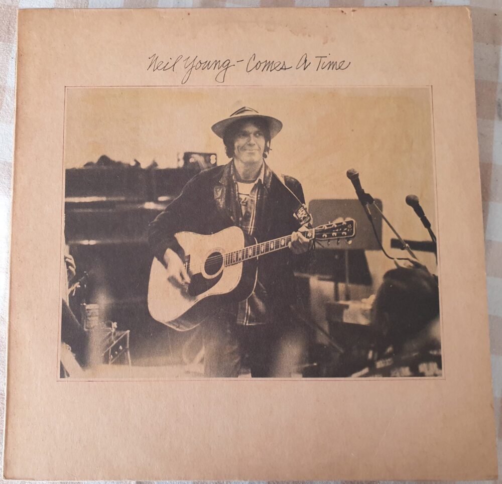Neil Young - Comes A Time
