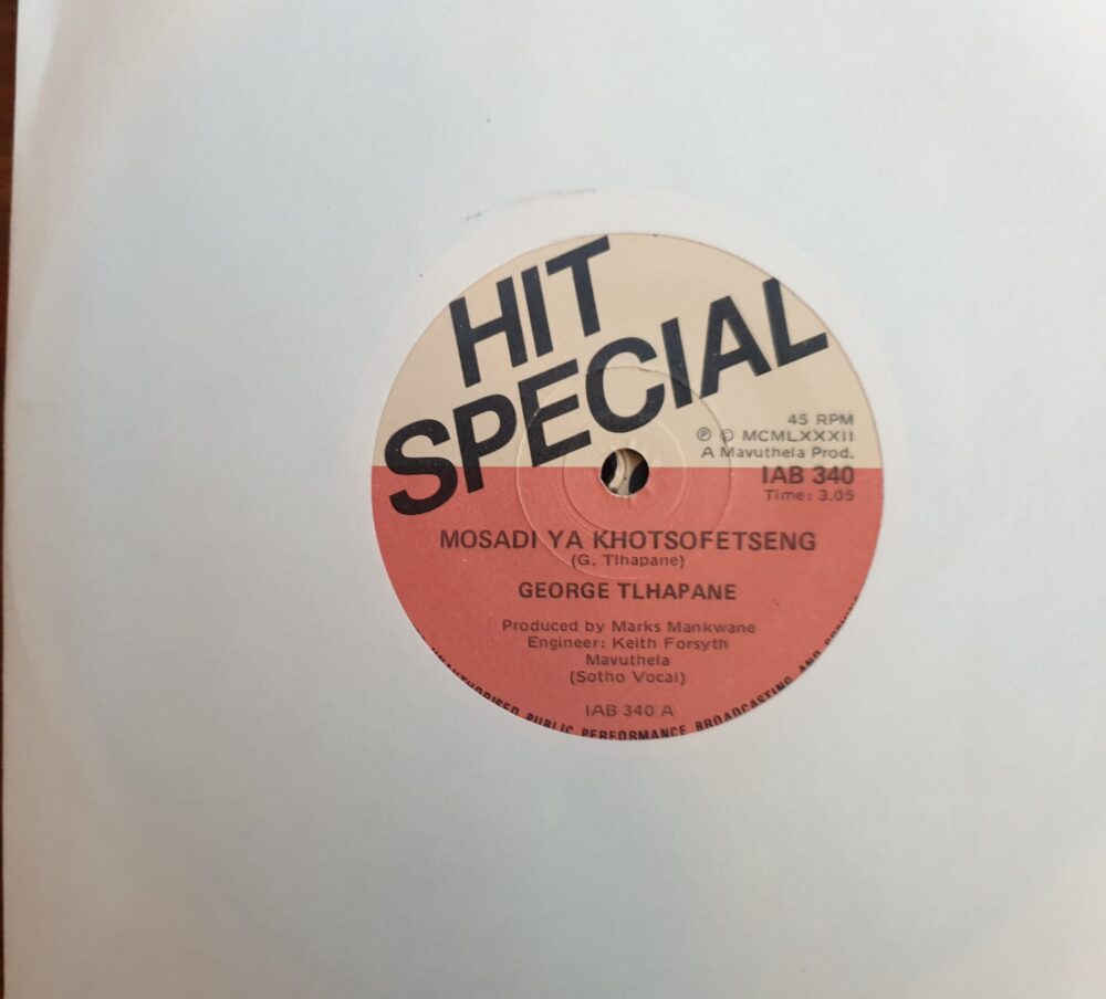 George Tlhapane - Mosadi Ya Khotofetseng 7"