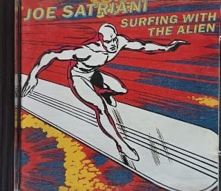 Joe Satriani – Surfing With The Alien (CD)