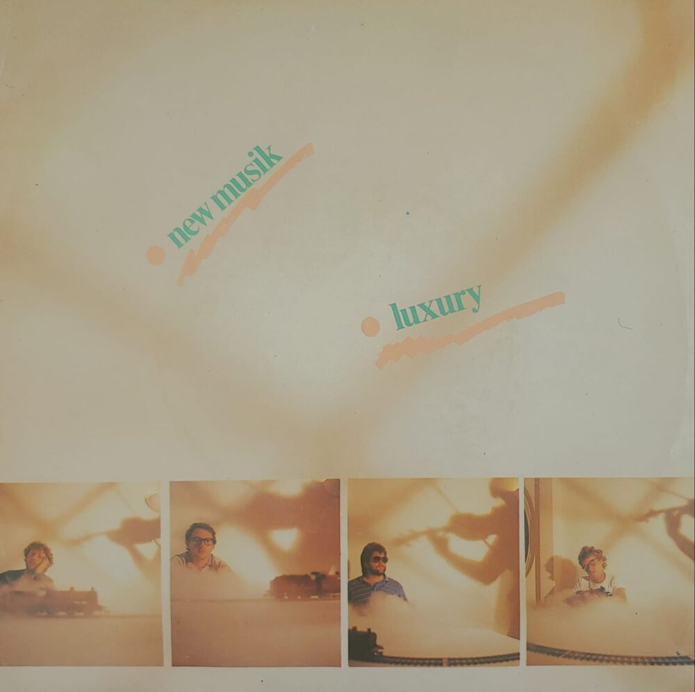 New Musik – Luxury 7"