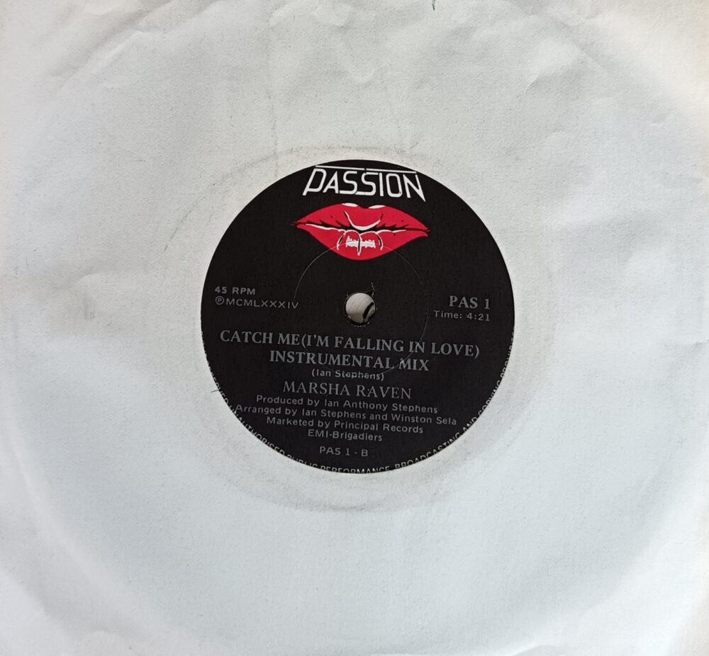 Marsha Raven - Catch Me (I’m Falling In Love) 7”